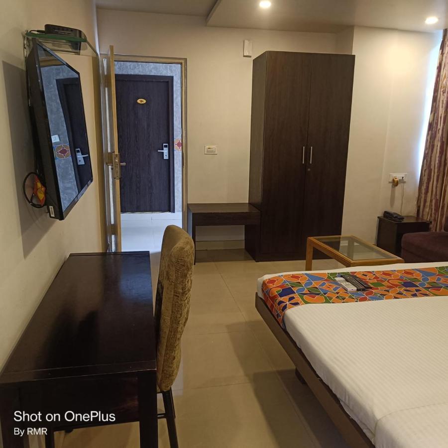 Astra Hotels & Suites - Hsr Layout Sector 1, Near Ecospace Bellandur Бангалор Екстериор снимка